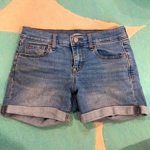 Size 0 Old Navy 3 inch Jean shorts